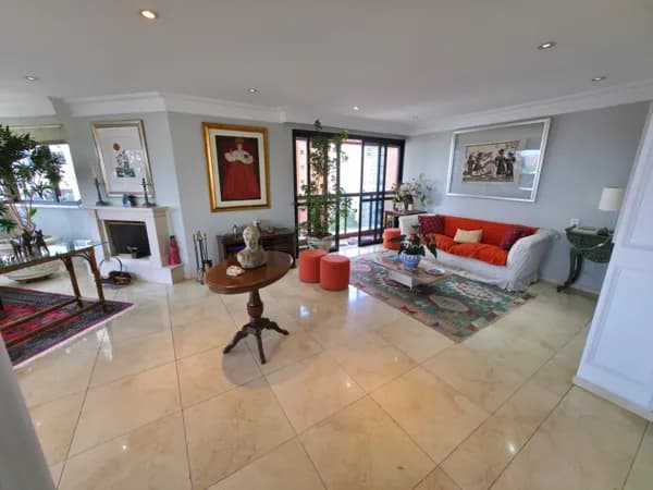 Apartamento em São Paulo - Vila Mariana