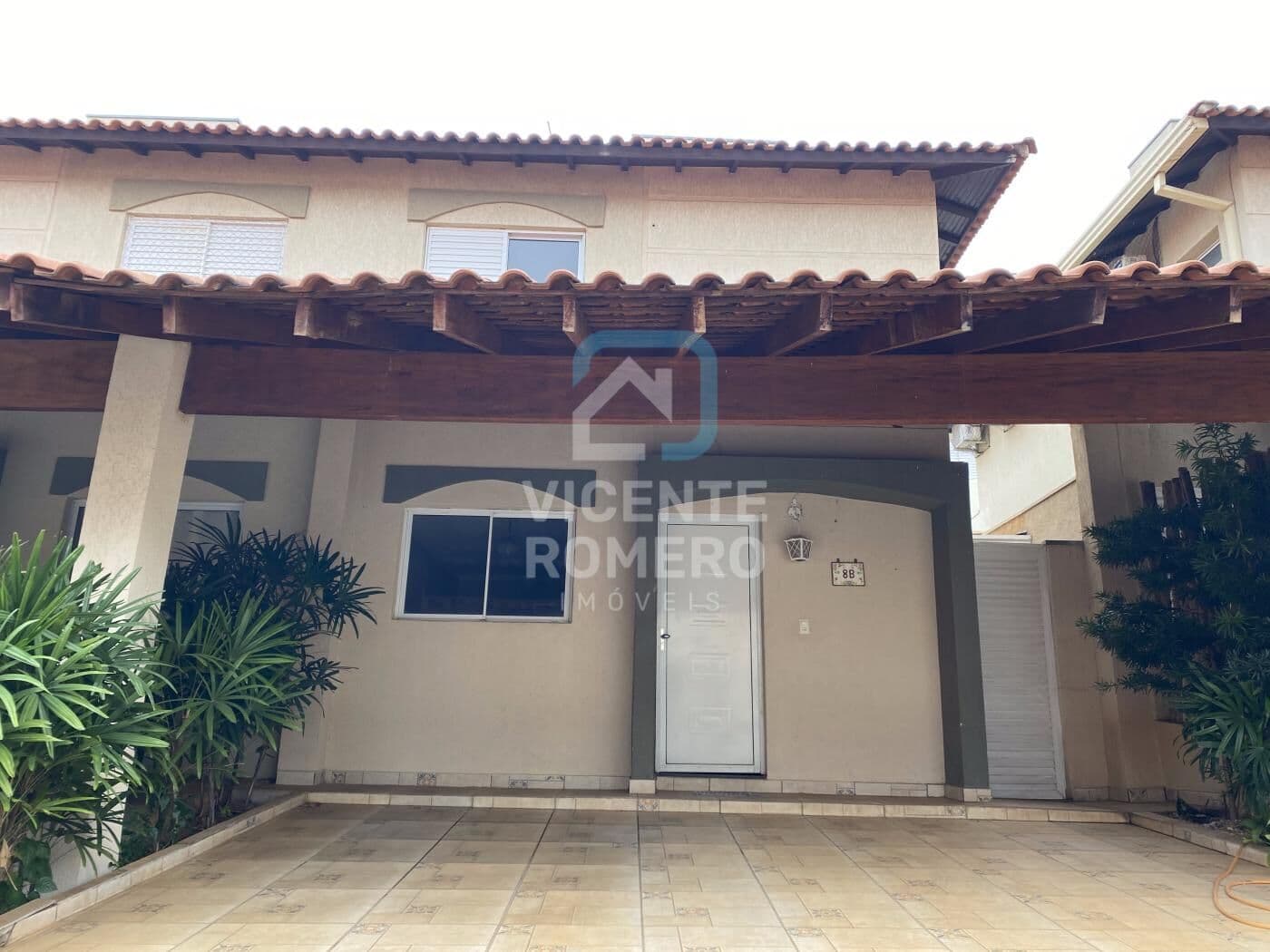 Sobrado no bairro Jardim Caparroz, 3 dormitórios, sendo 1 suíte, 2 banheiros, 2 vagas de garagem, área total 83,20 m², área construída 83,20 m², área útil 83,20 m²