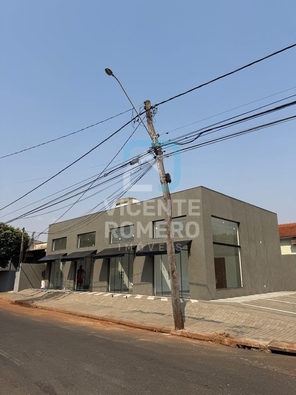 Salão comercial Para Locação Próximo a Avenida potirendaba e Alberto Andalo