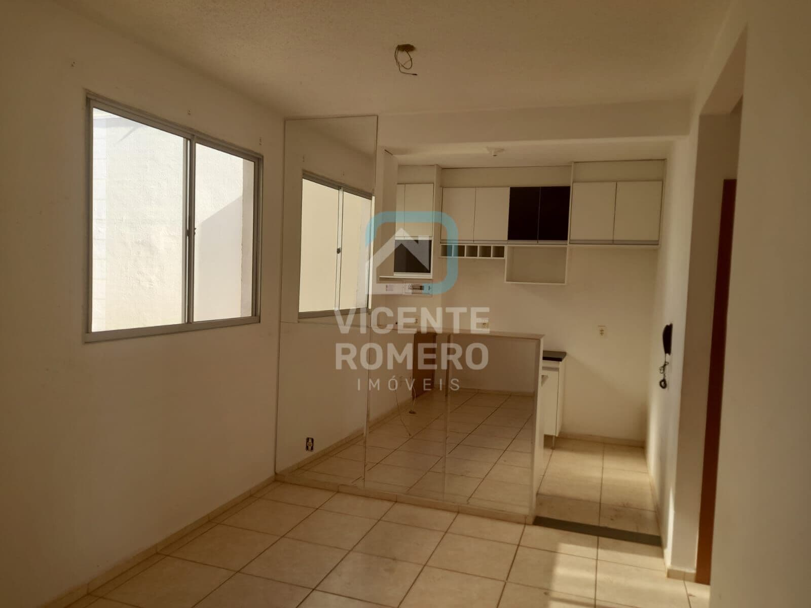 Apartamento com 2 Quartos e 1 banheiro à Venda, 46 m² por R$ 140.000,00 Cento e quarenta mil reais