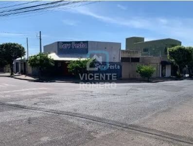 Vende -Se Casa e Salão Comercial Locado Rendendo No Bairro Parque das Aroeiras II Rua Principal Do Bairro
