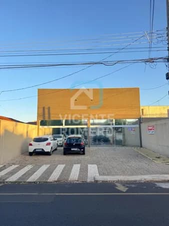 Salão comercial para locação bairro Jardim Urano 100 M² de área útil R$3.800,00
