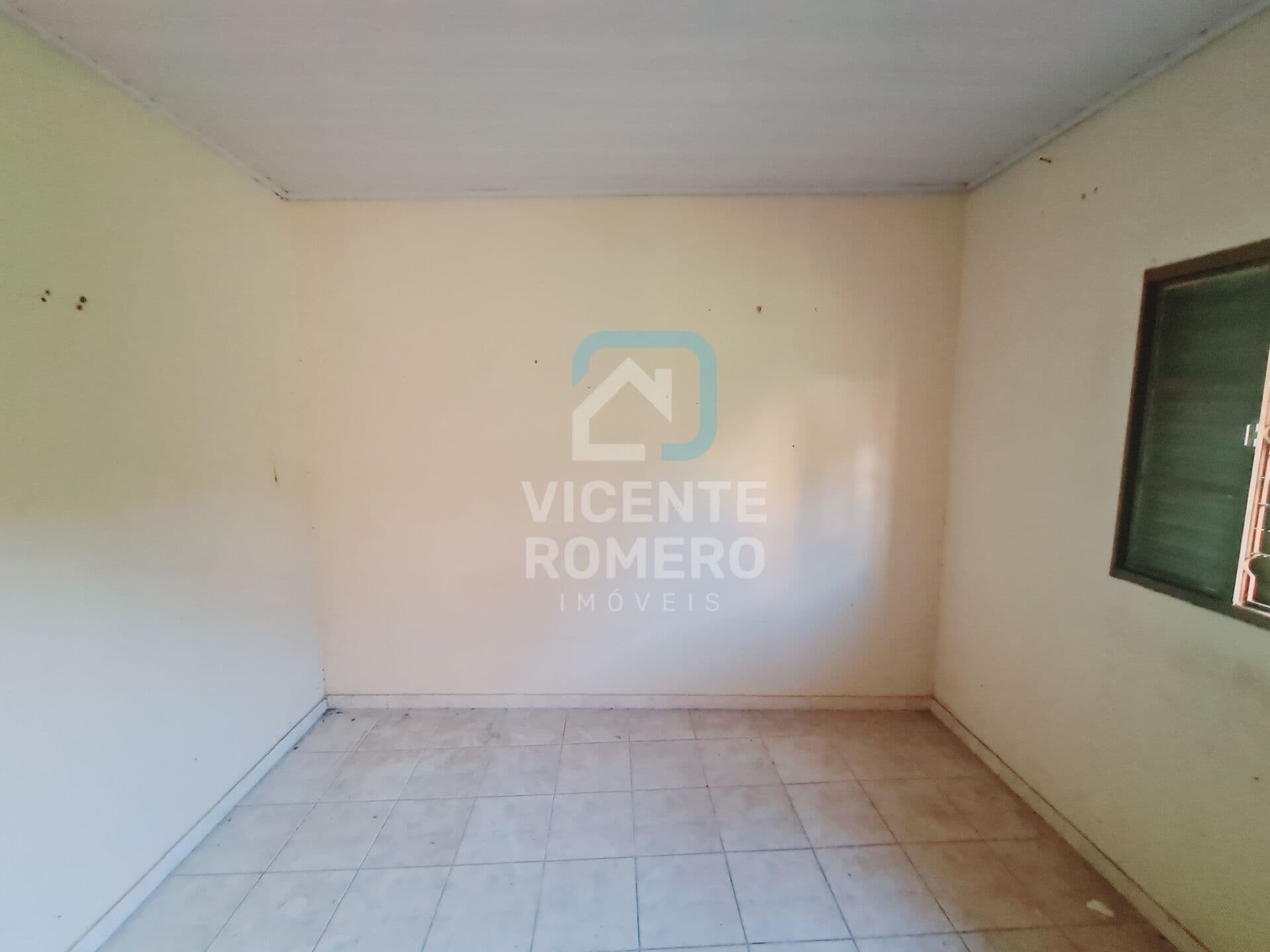Excelente imóvel para investidores 3 casas no mesmo terreno 3 rendas precisa de reforma
