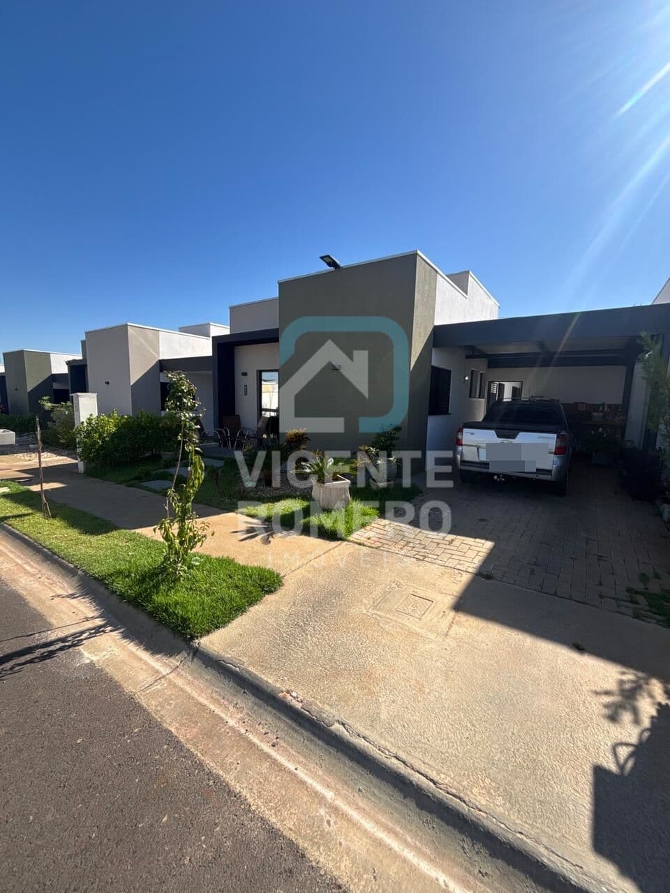 Excelente casa a Venda no Bairro Belvedere 3 quartos 1 suíte 2 vagas de garagem