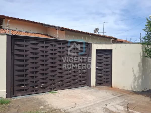 Oportunidade Venda no Bairro Residencial Santa Ana 3 quartos 1 suite com armários 2 vagas