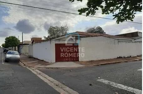 Casa a venda no bairro Vila Ideal 77M² de área construida 176M² de área total de terreno