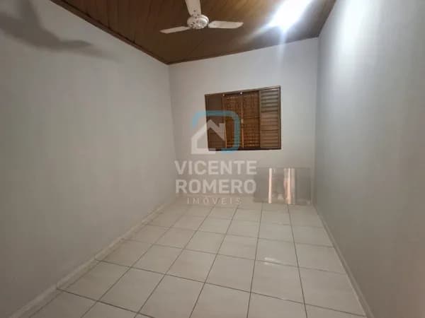 Casa Padrão De Rua São 2 Casas No Mesmo Terreno Só Aluga Para Pessaos Da Mesma Família
