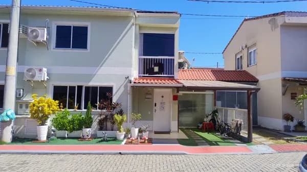 Sobrado em Rio de Janeiro - Guaratiba