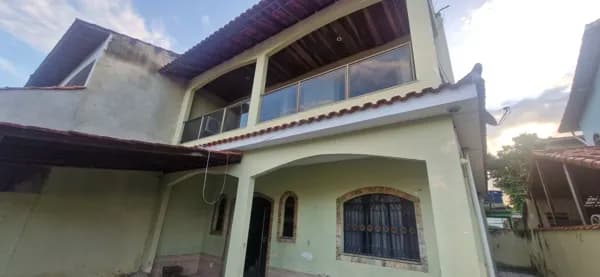 Casa espaçosa a venda com 150 m² e quintal amplo no Rio da Prata de Campo Grande, Rio de Janeiro-RJ