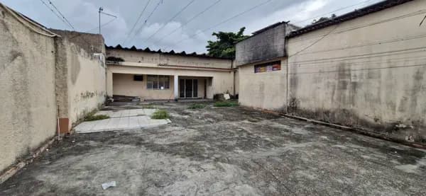 Excelente loja copm área total de 300 m² na Estrada Rio do A, em Campo Grande, Rio de Janeiro/RJ