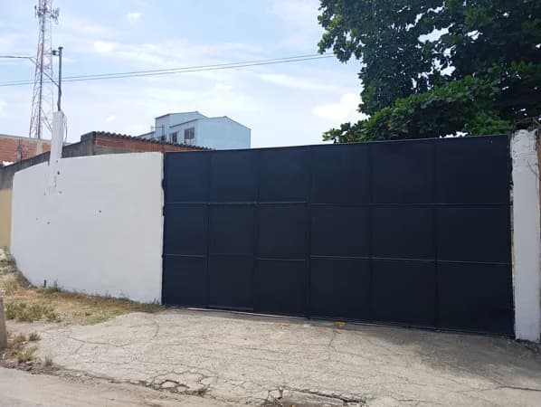Lote/Terreno em Rio de Janeiro - Campo Grande