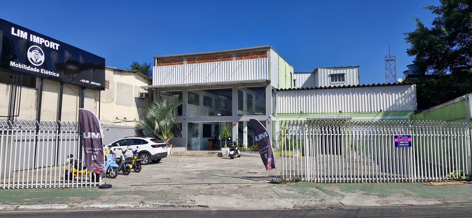 Excepcional Loja/Clínica em Ponto Comercial no centro de Itaguaí/RJ