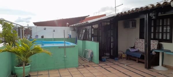 Sobrado com 4 dormitórios à venda, 110 m² por R$ 550.000,00 - Campo Grande - Rio de Janeiro/RJ