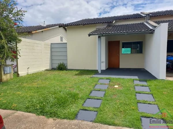 Casa à venda em Senador Canedo – Condomínio Vale das Flores