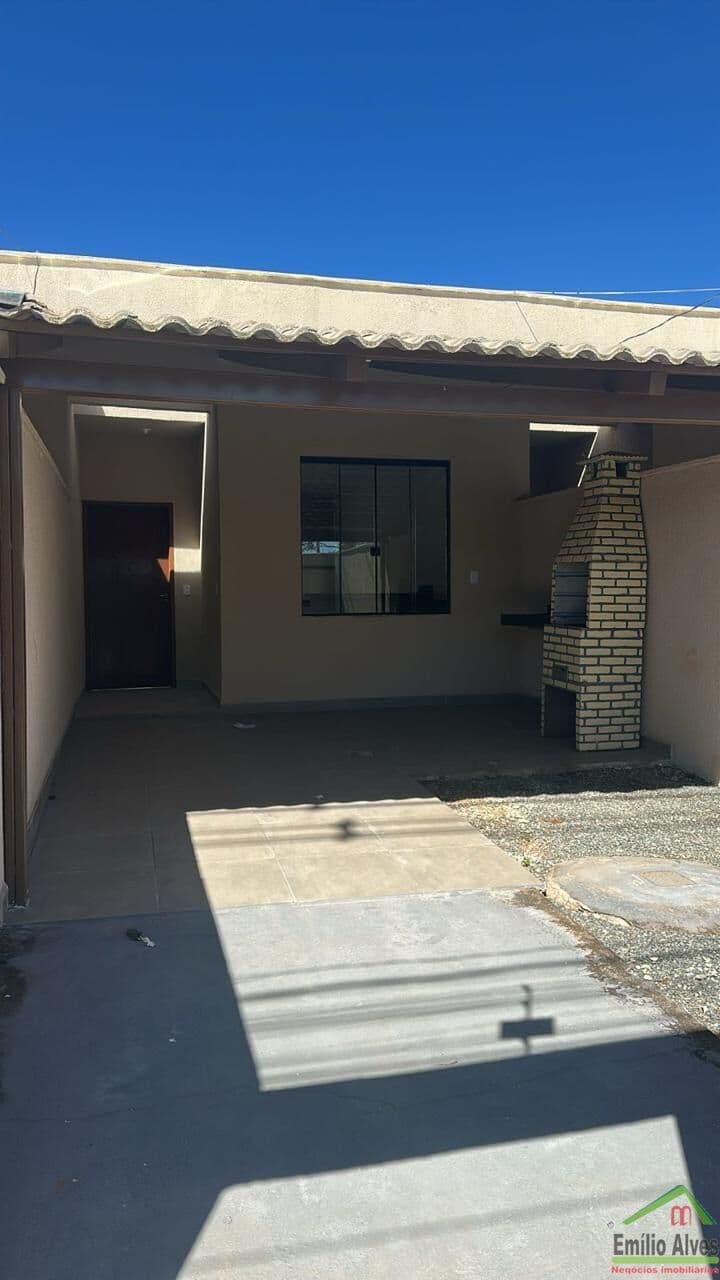 Casa nova no Parque dos Buritis – Senador Canedo