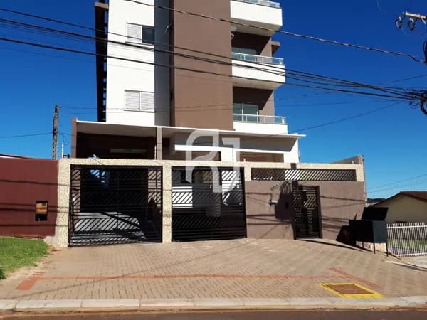 Apartamento com suíte e sacada gourmet no Parque São Paulo