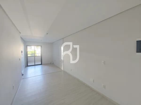 Apartamento Moderno no Centro de Cascavel com Suíte e Sacada com Churrasqueira