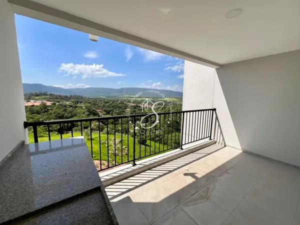 Apartamento novo à venda La Sierra - Medeiros