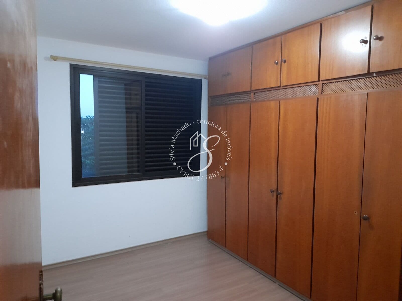 Apartamento à venda Condomínio Jardim Figueiras - Centro