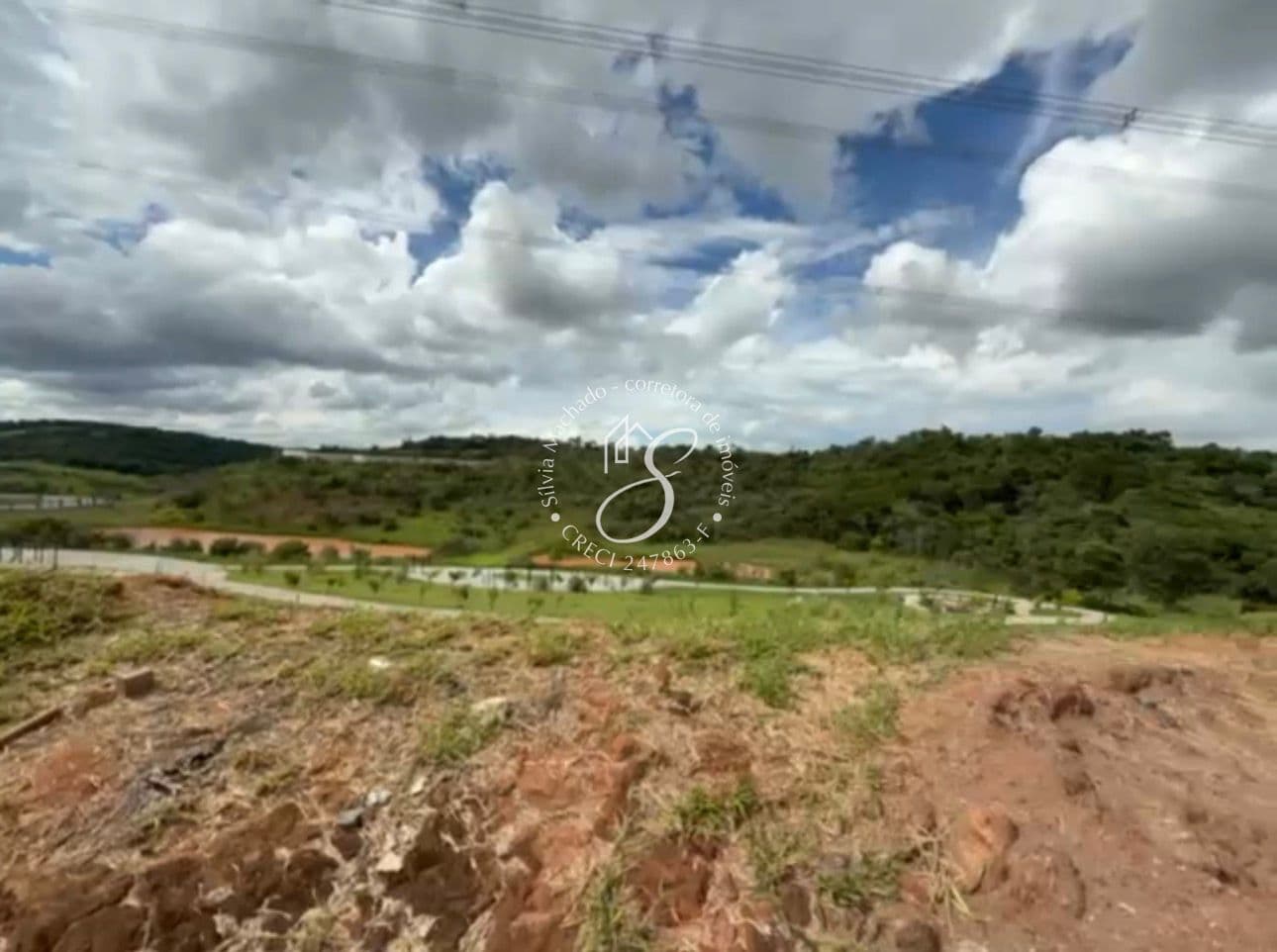 Terreno à venda Portal dos Lagos - Corrupira