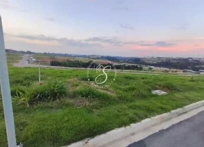 Terreno à venda Applausi Villaggio Engordadouro