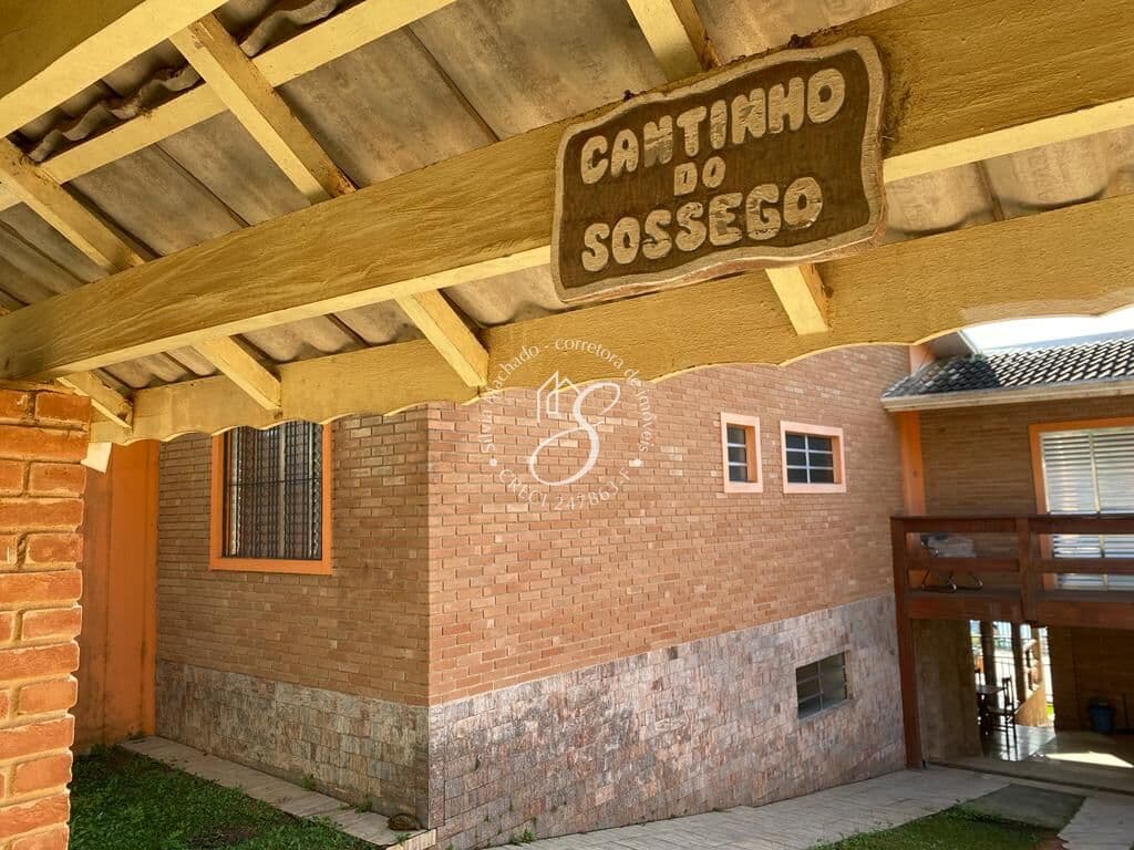 Casa à venda na Represa de Atibaia - Porteira fechada