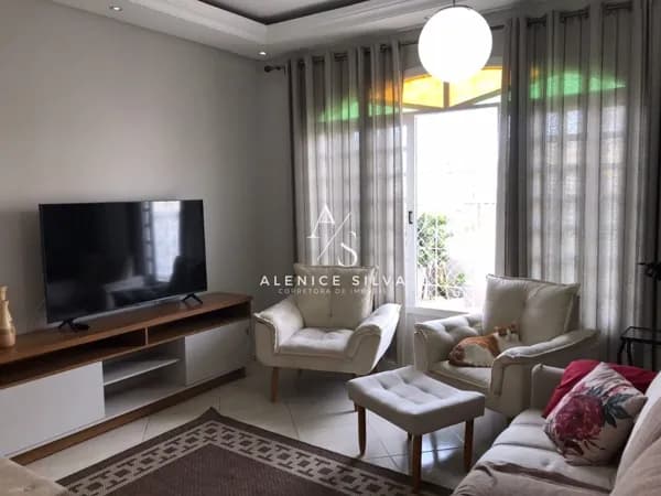 Casa com 3 dormitórios e um excelente espaço para lazer