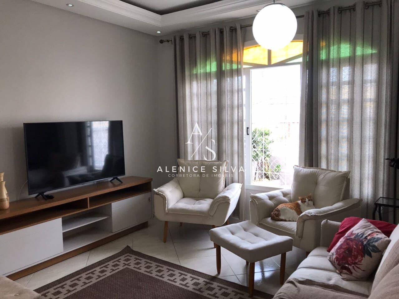 Casa com 3 dormitórios e um excelente espaço para lazer