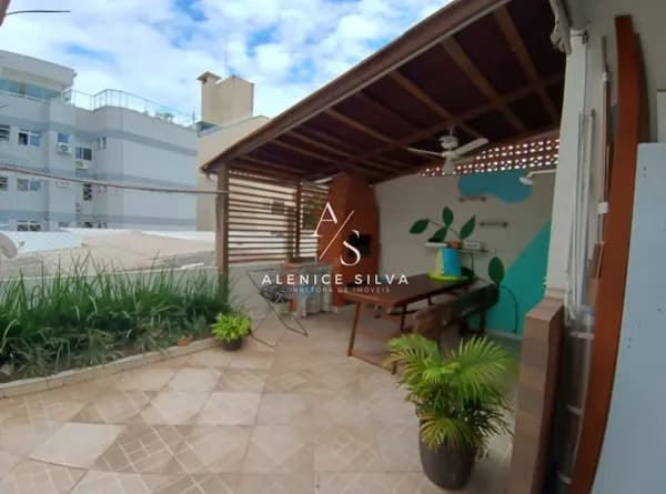 Apartamento Cobertura em Coqueiros, Florianópolis/SC