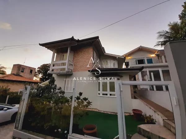 Casa à venda no bairro Ponta de Baixo São José