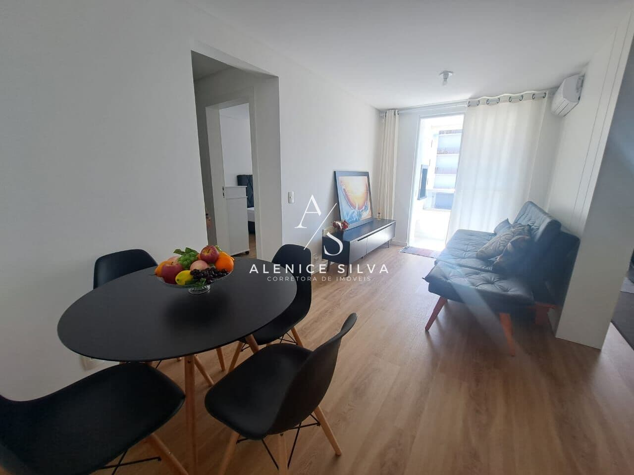 APARTAMENTO COM 02 DORMITÓRIOS (01 SUÍTE) NO BAIRRO PEDRA BRANCA