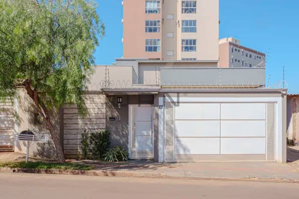 Casa em Campo Grande - Parque Residencial Rita Vieira