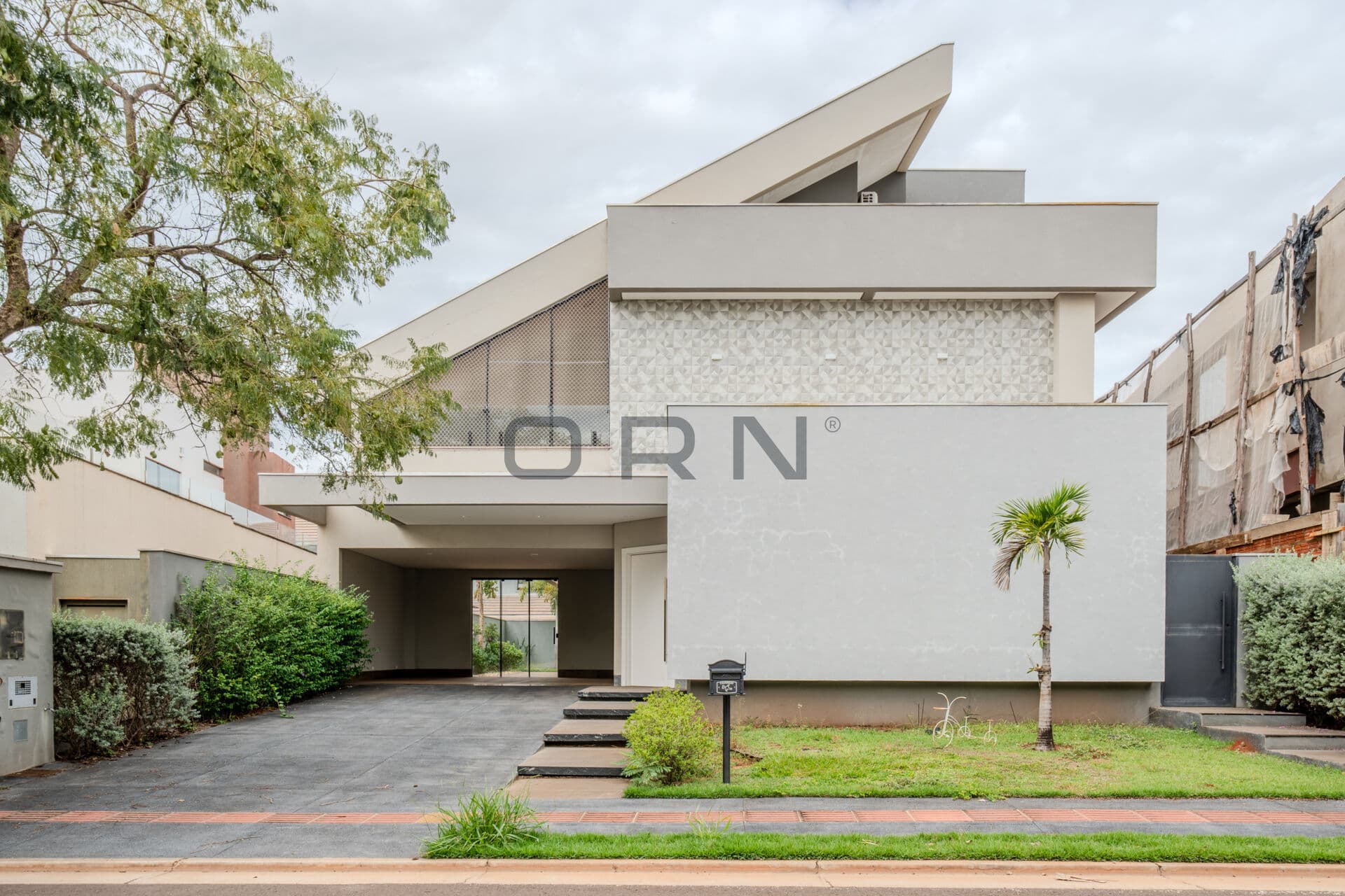 Casa de Condomínio em Campo Grande - Residencial Damha III
