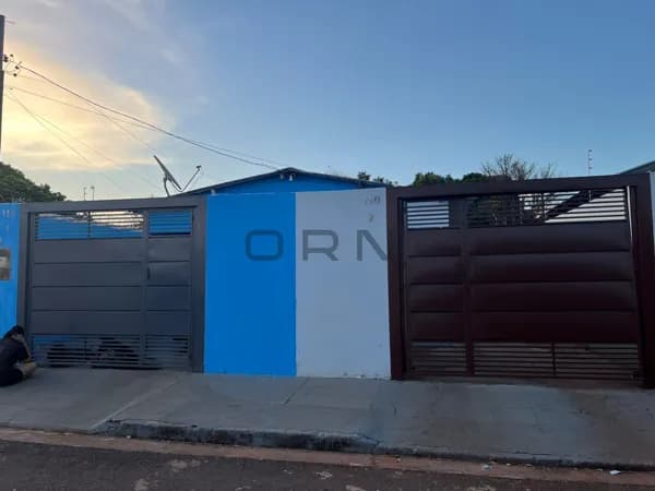 Casa com localização tranquila dentro do bairro!