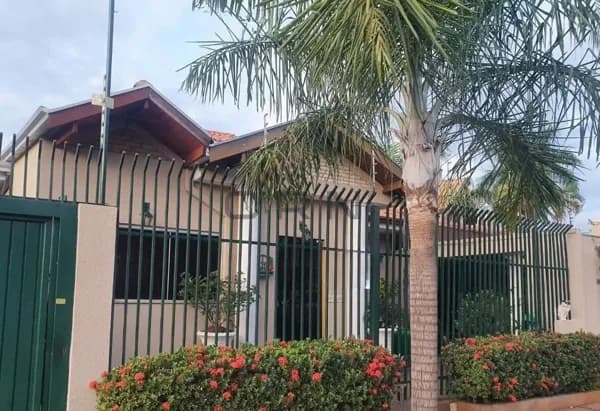 Casa Alto Padrão em Vila Rosa Pires, Campo Grande/MS