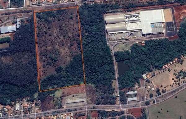 Área Residencial/Comercial com 130.000 m²