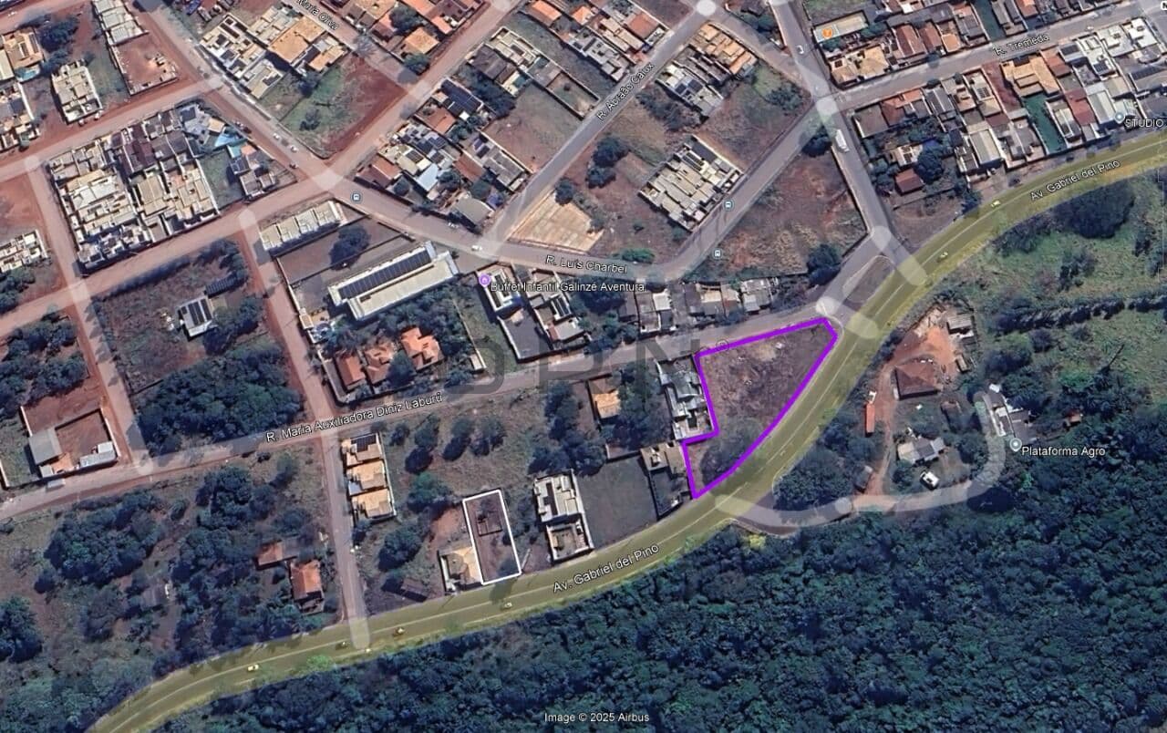 Terreno de esquina comercial no RIta Vieira