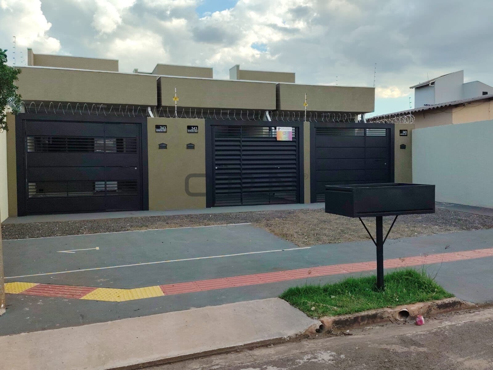 Casa em Campo Grande - Vila São Jorge da Lagoa