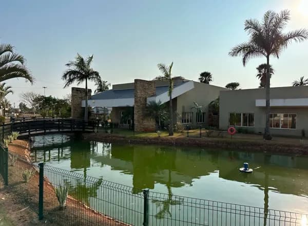 Terreno em Condomínio no Residencial Damha III