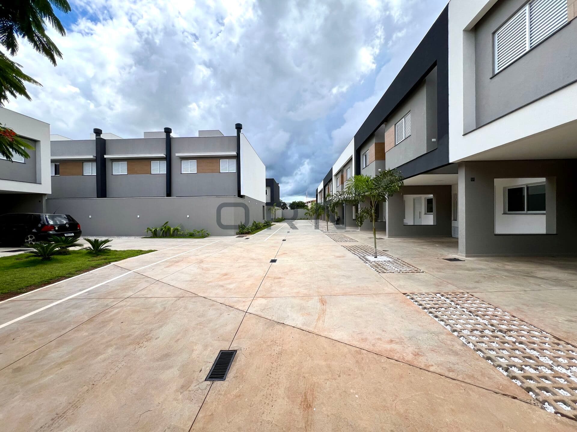 Sobrado em Campo Grande - Cidade Jardim