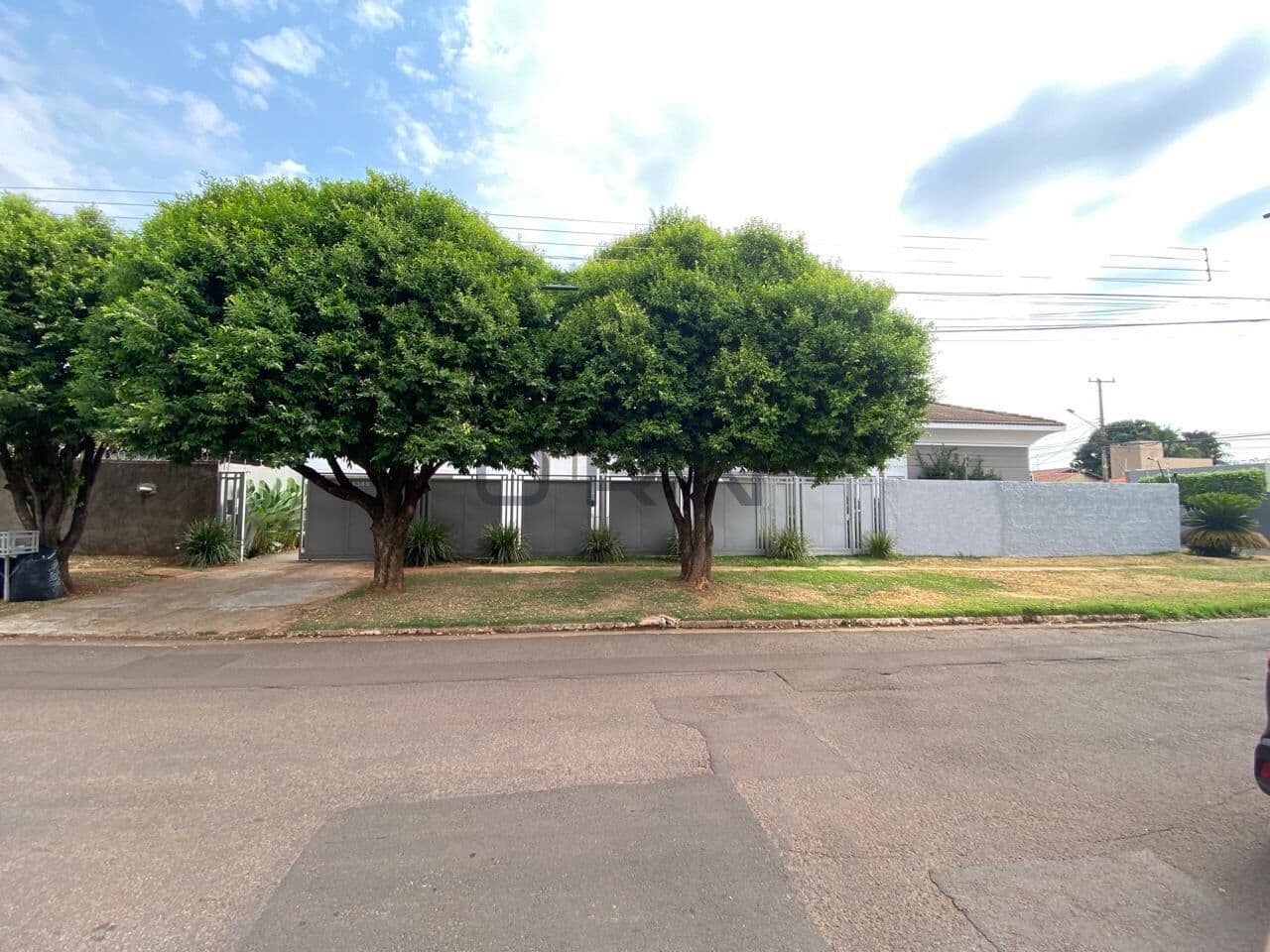 Casa Mobiliada e com Piscina