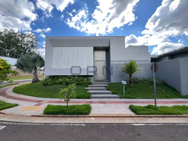 Linda casa térrea no Damha III