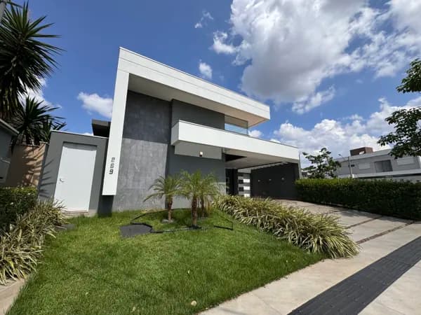 Casa Térrea com escritório