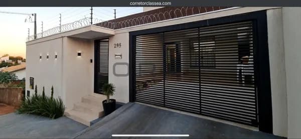 Casa Alto Padrão em água limpa park ( PORTEIRA FECHADA )
