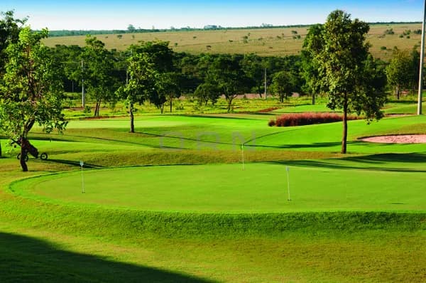O melhor terreno disponivel para venda no terras do Golfe