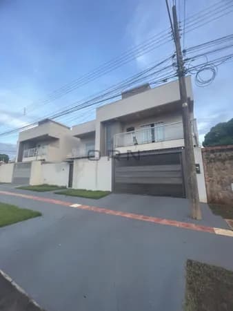 Sobrado em Campo Grande - Coronel Antonino