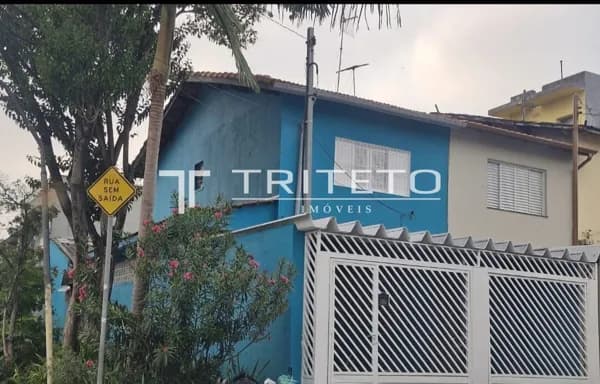Oportunidade na Vila Constança: Casa com Edícula, 2 Vagas e Tudo ao seu Alcance!
