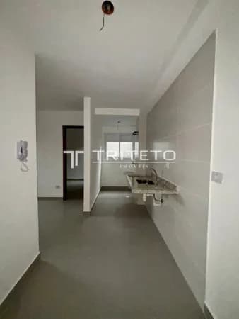 Apartamento 2 dormitórios com suíte