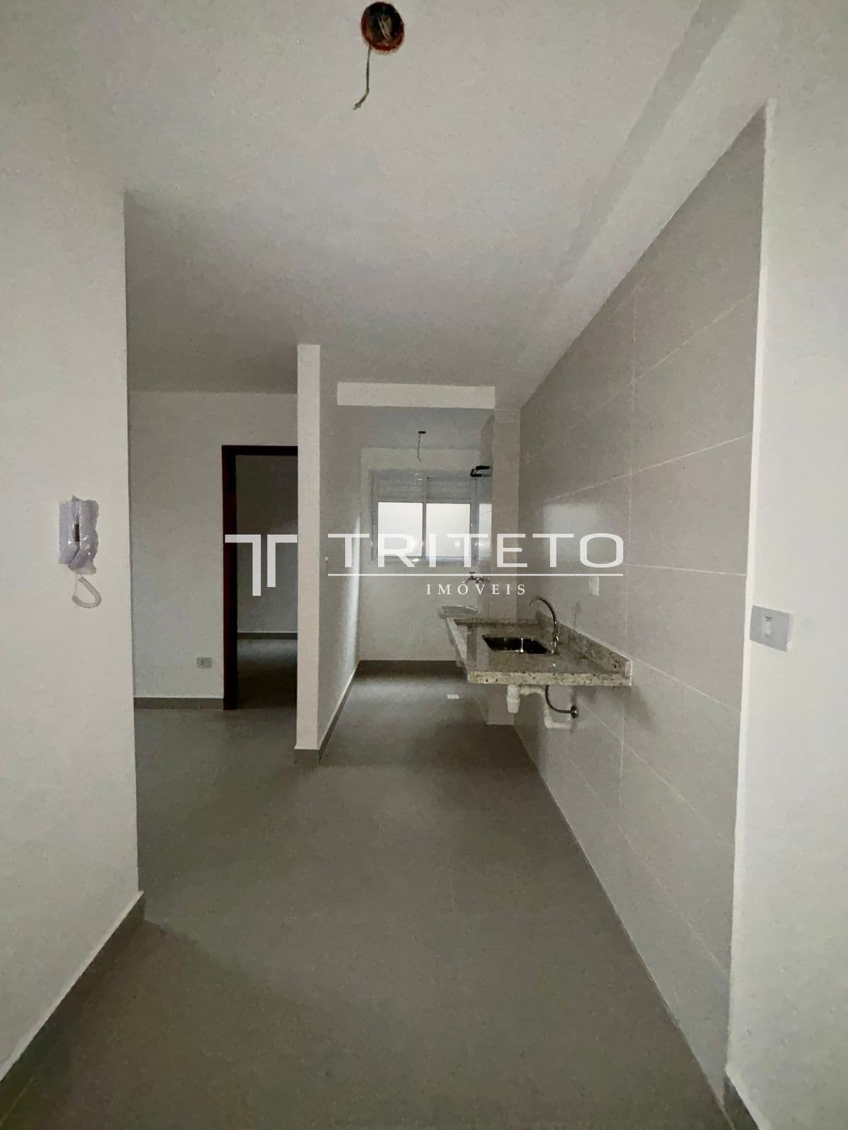 Apartamento 2 dormitórios com suíte