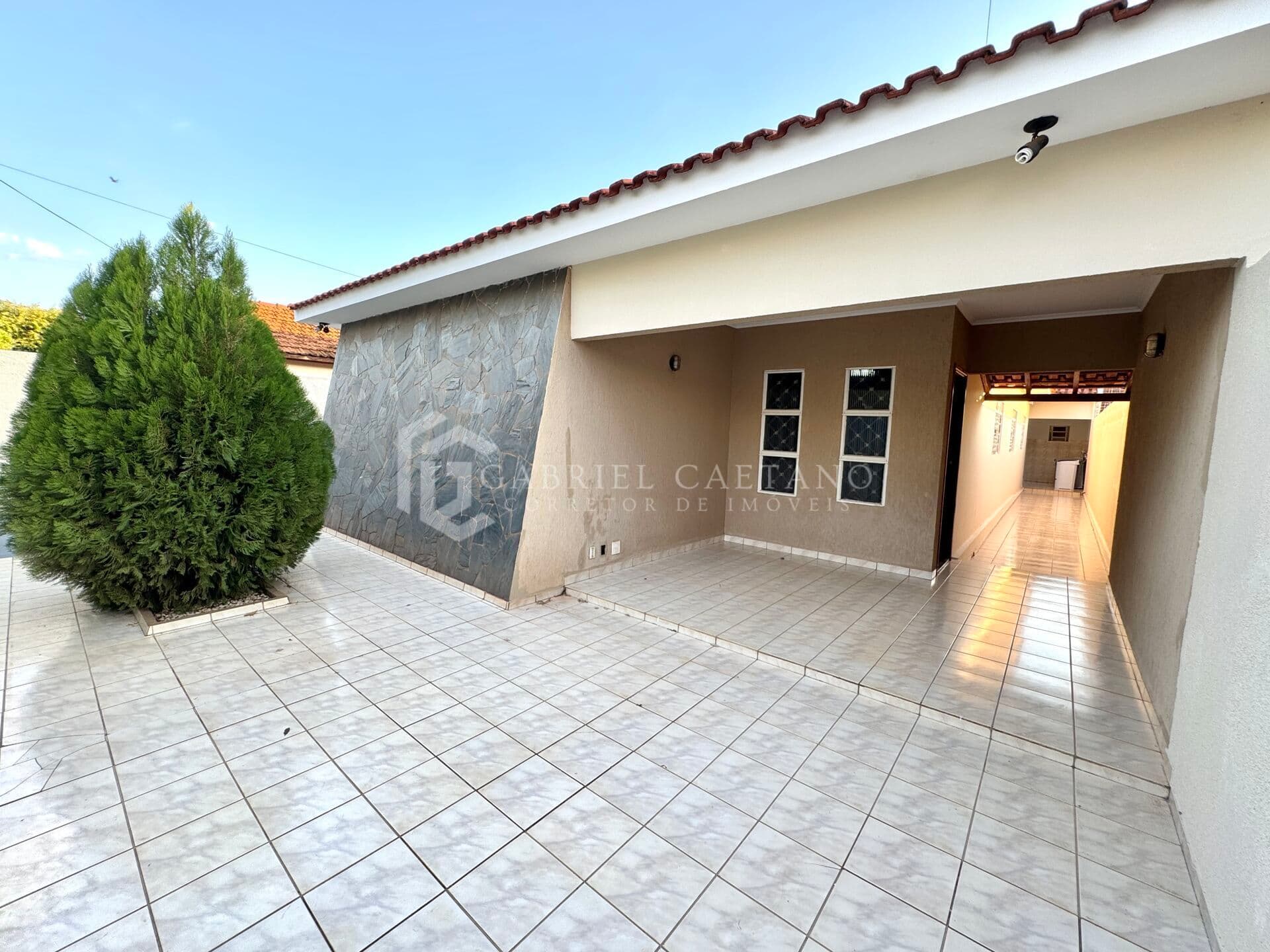 Casa à Venda com Edícula no Fundo - Jardim Industrial | Guararapes/SP